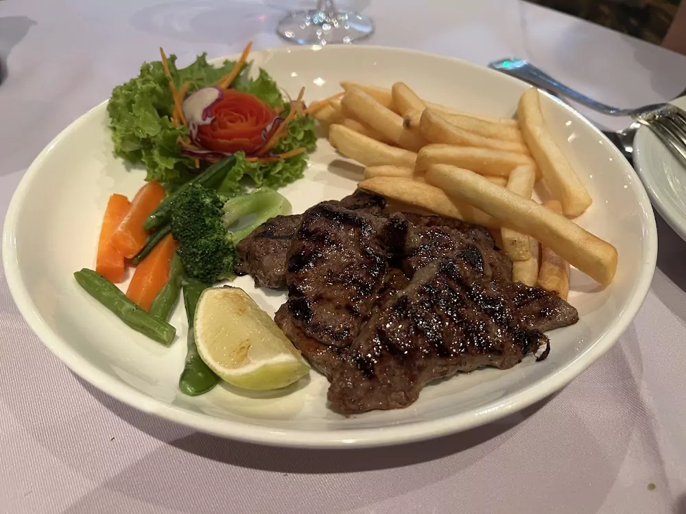 Patong, Trattoria Capri da Rico адрес