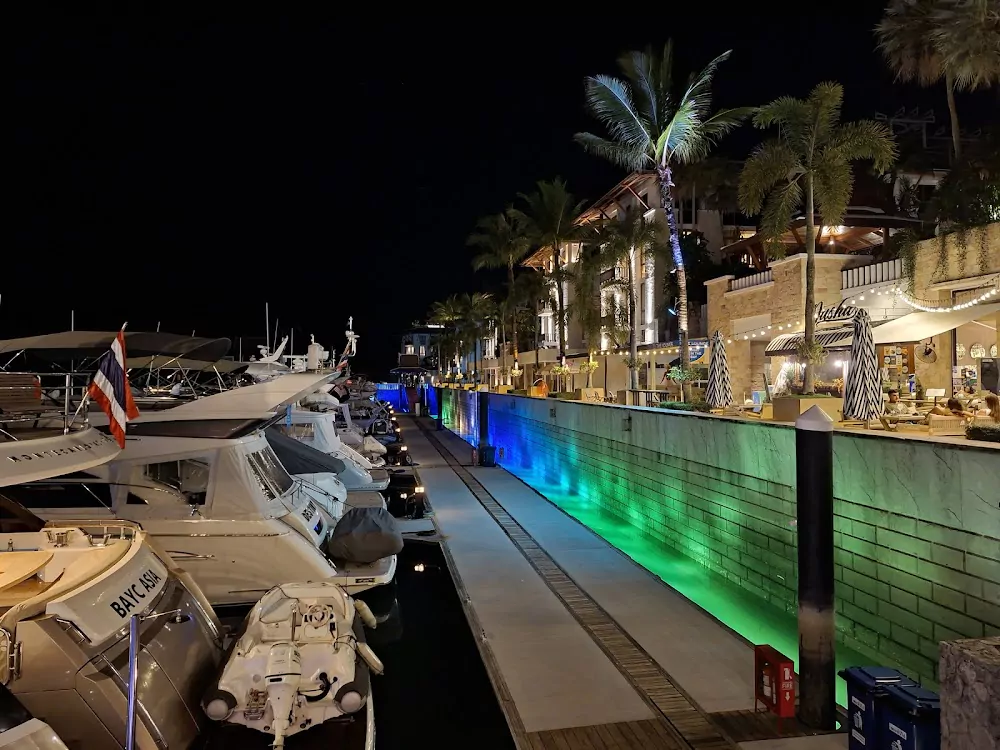 Ko Kaeo, Aim Lounge Phuket map