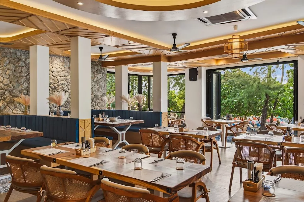 Patong, Mila Phuket working hours