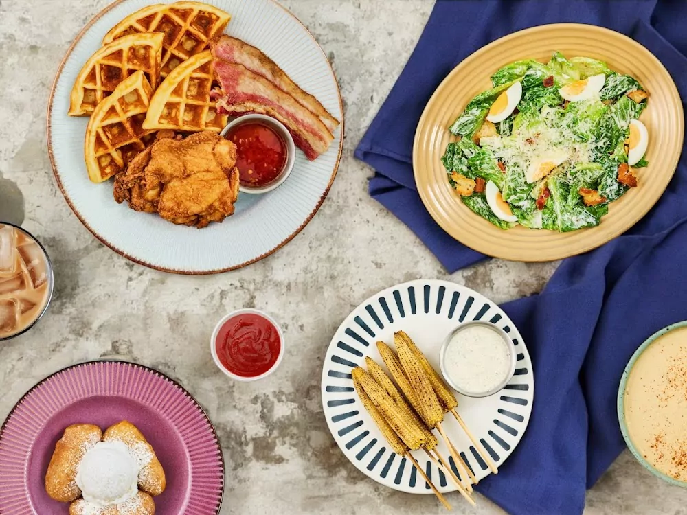 Patong, AZIZI Phuket how to get there