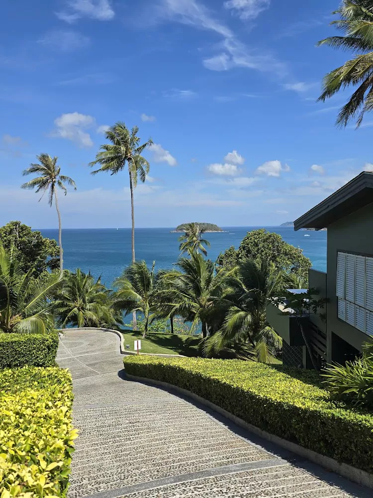 Kata, The Harbor Restaurant how to get there