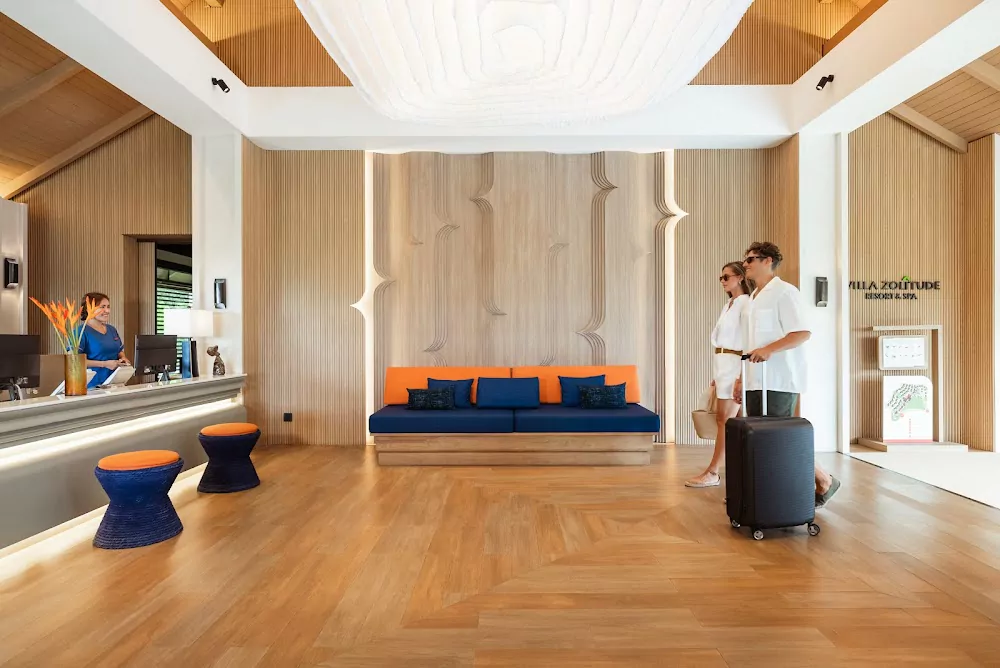 Chalong, Villa Zolitude opening hours