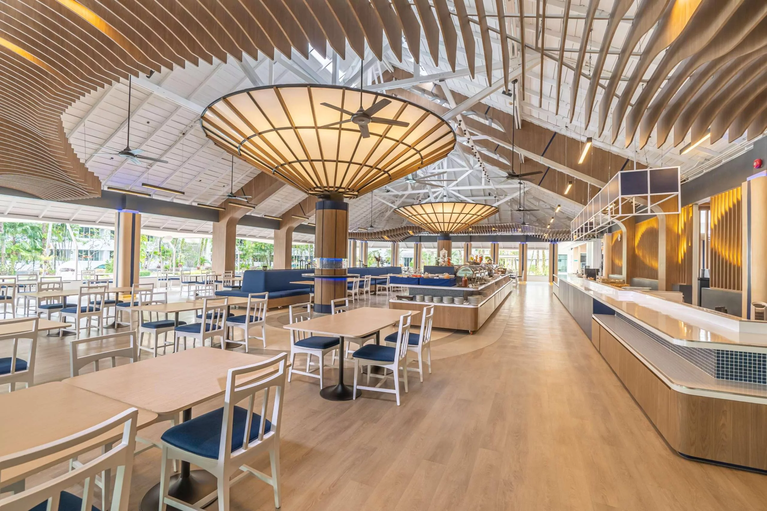 Ko Kaeo, NH Boat Lagoon Phuket Resort часы работы