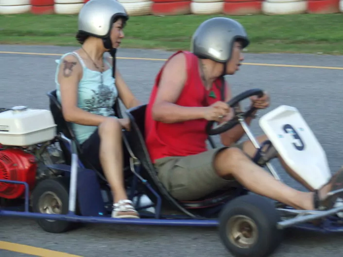 HOUqQpmB62S24o34_EfNNDlw7H_rD48R