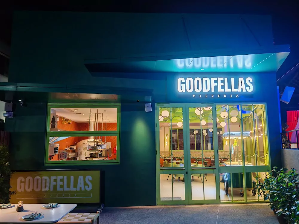 Patong, Goodfellas Pizzeria Phuket opening hours