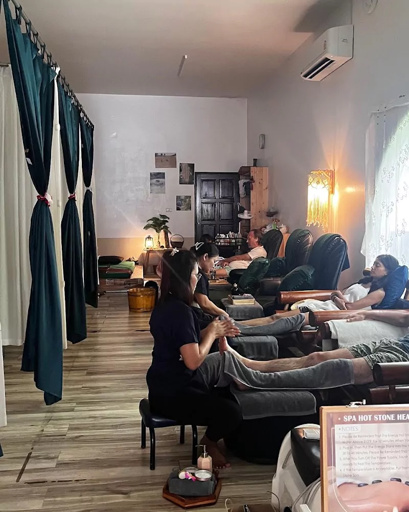 Bang Tao, Ashara Organic Products & Massage visit