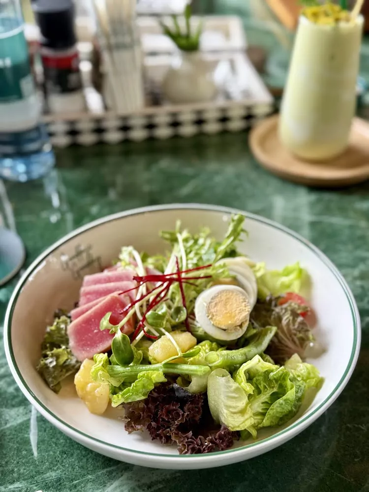 Банг Тао, SUAY Alchemy Phuket сходить