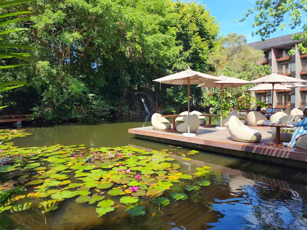 Май Кхао, Renaissance Phuket Resort & Spa как доехать