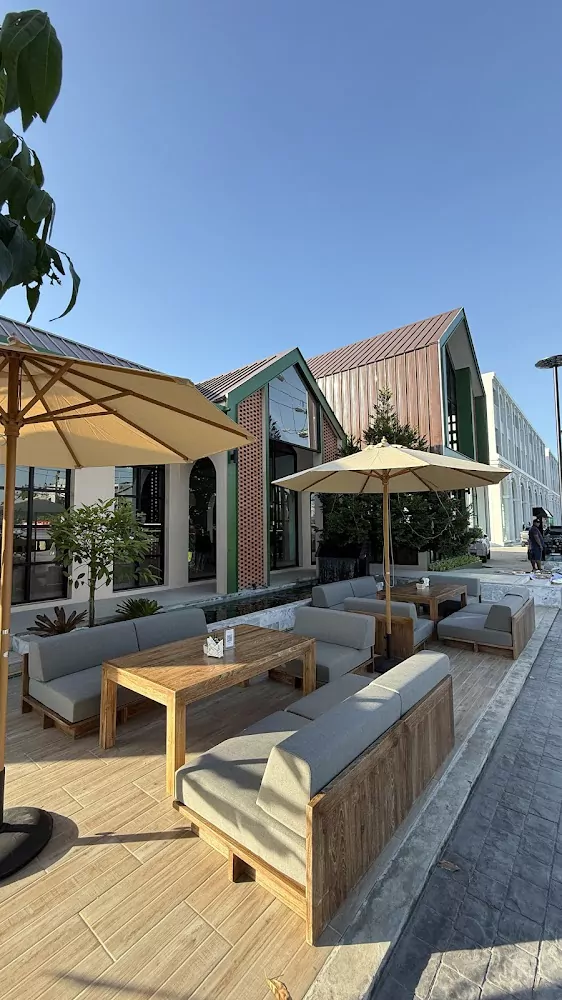 Mai Khao, Runway Café and Bar photo