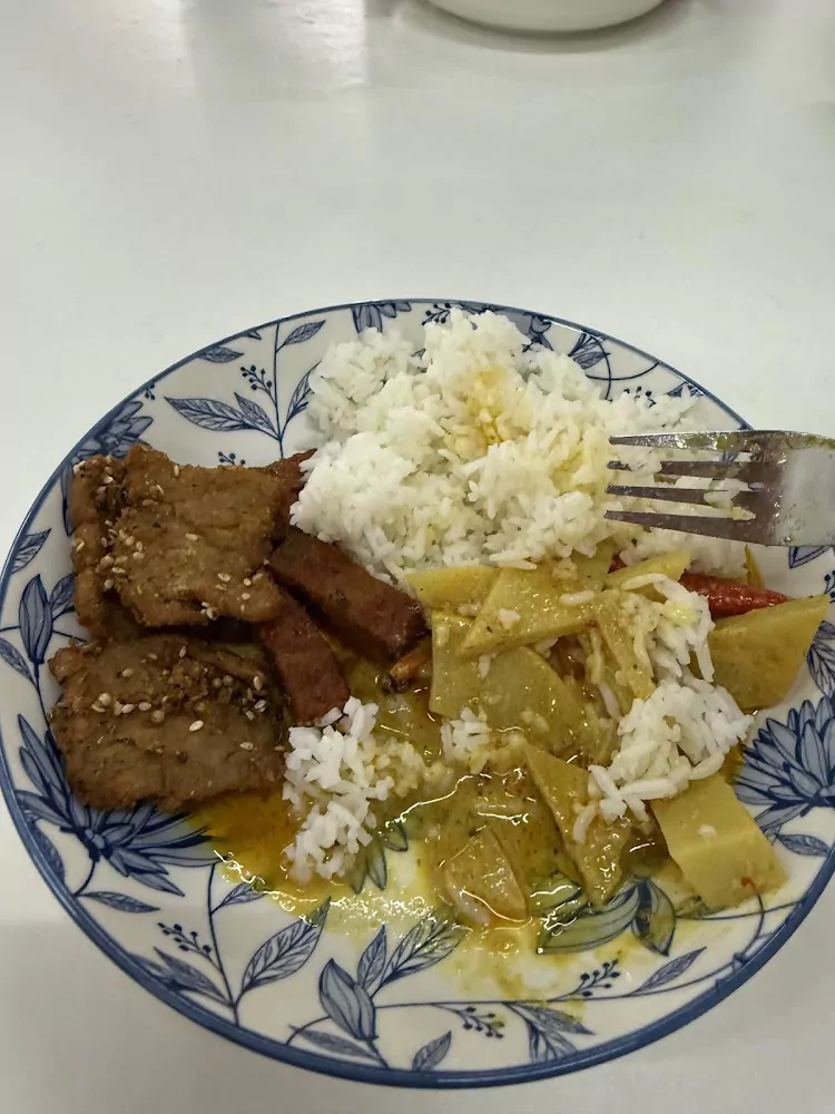 Phuket Town, Vegan Station how to get there