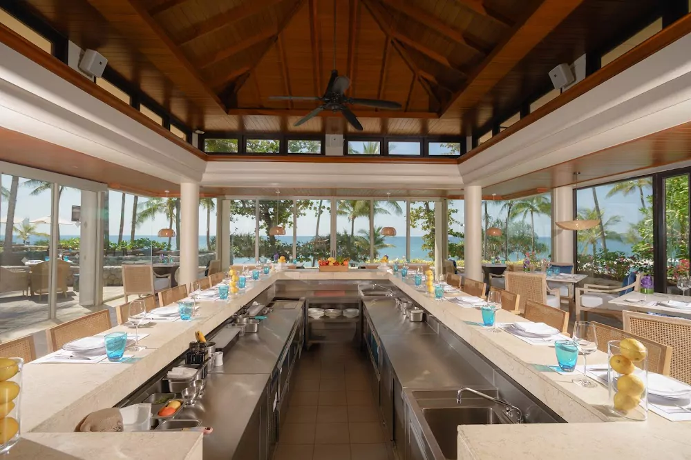 Bang Tao, La Crique how to get there