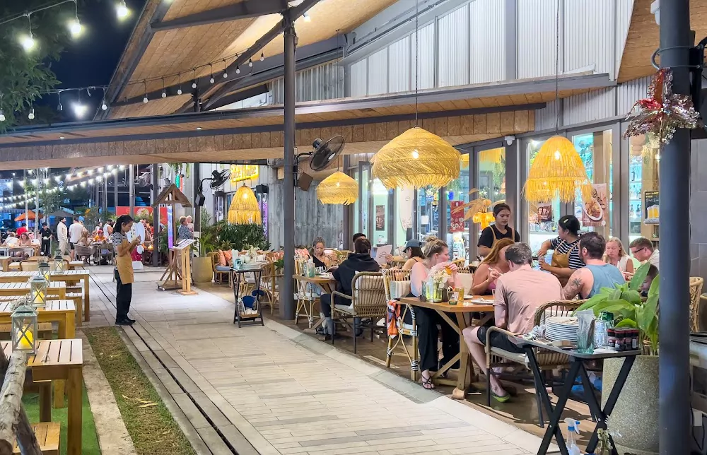 Bang Tao, The Farmer and The Fisherman Porto de Phuket address