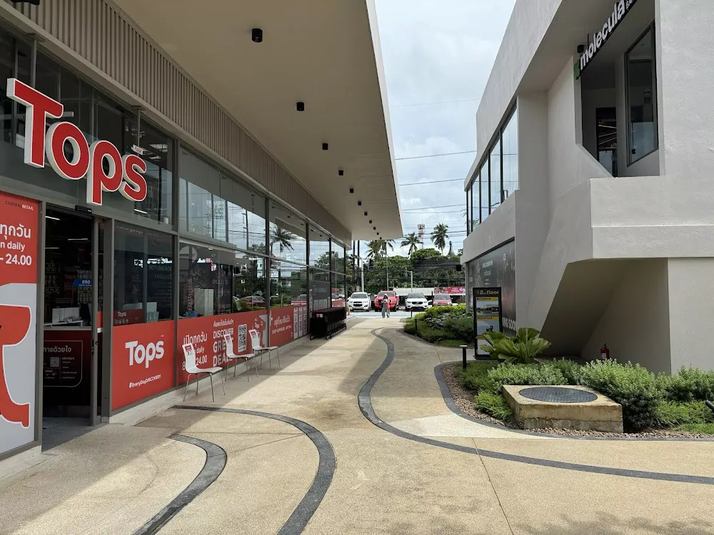 Wichit, My Front Yard Community Mall address