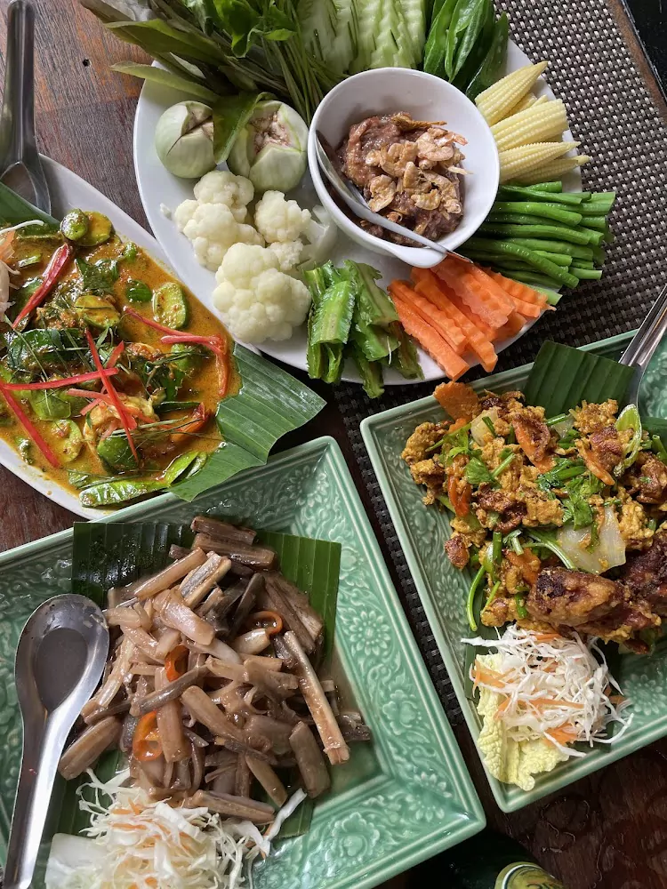 Si Sunthon, Krua Praya location