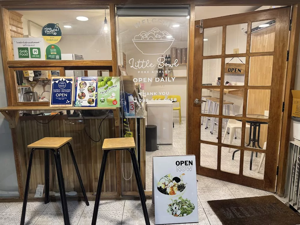 Phuket Town, Little Bowl visit