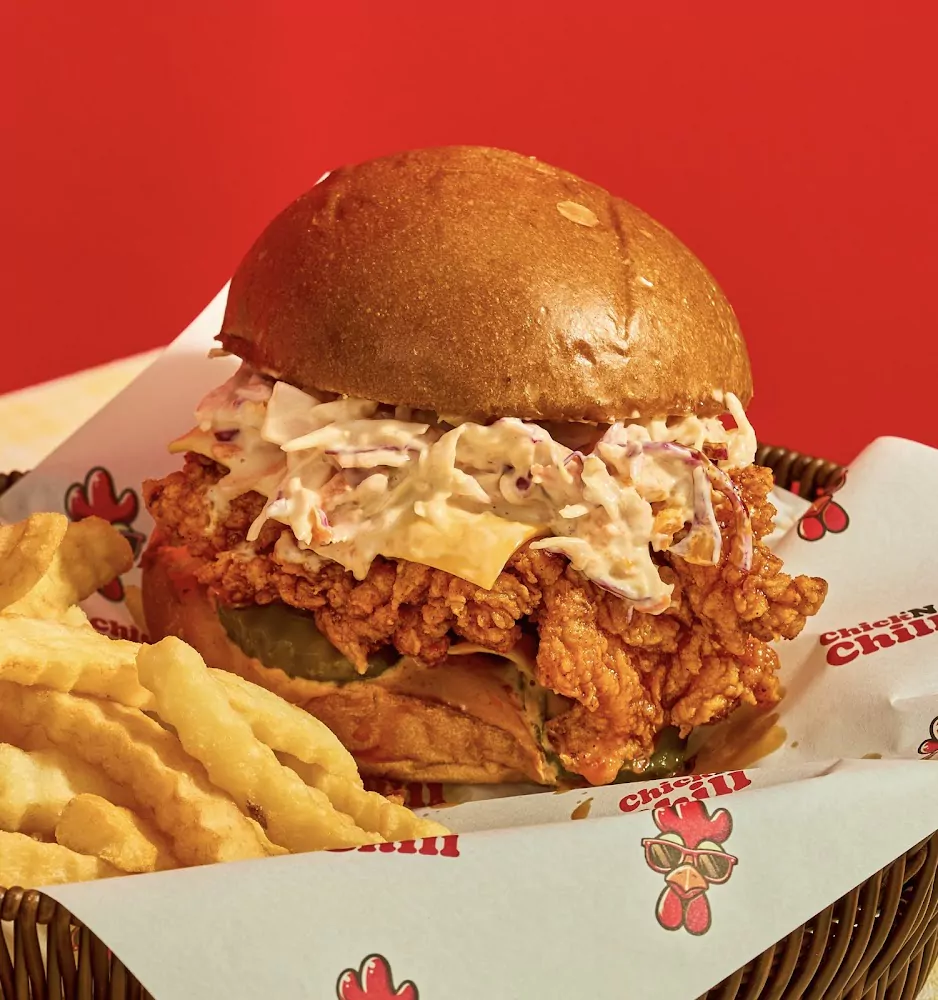 uVmqLCXLPlyNvKGlwqOHYeC83EoakA6m