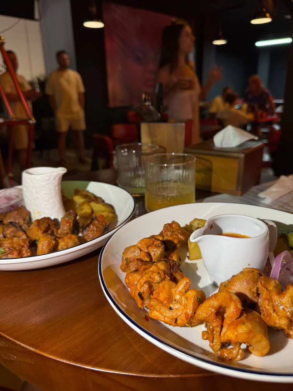 Ката, Вечно Молодой | Bar фото