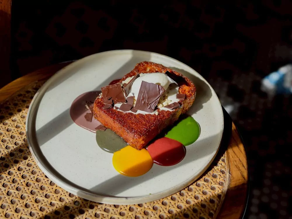 Bang Tao, Day & Night Of CherngTalay how to reach