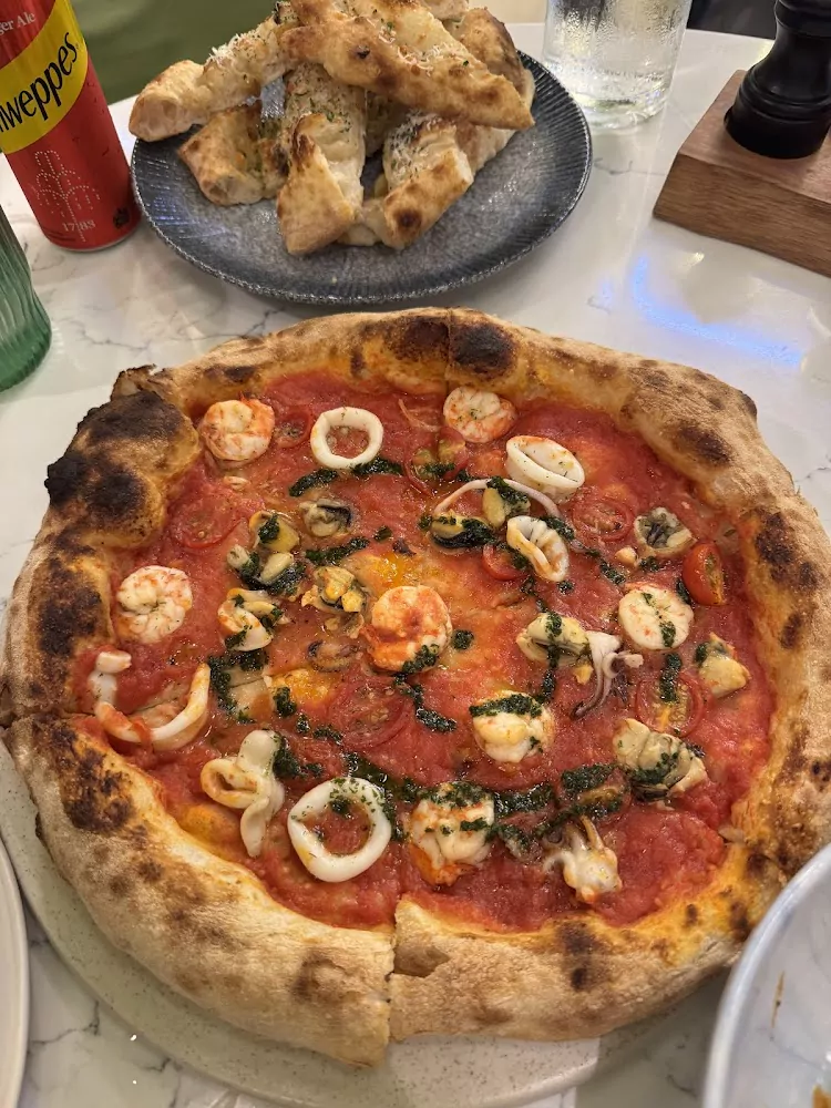 Patong, Goodfellas Pizzeria Phuket visit