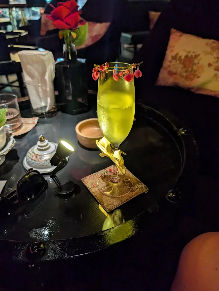 Phuket Town, Club No 43 explore