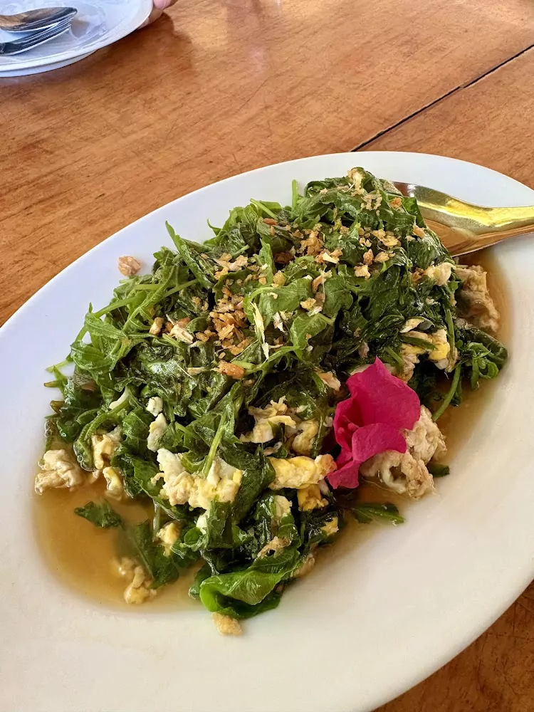 Pa Klok, Peang Prai Restaurant explore