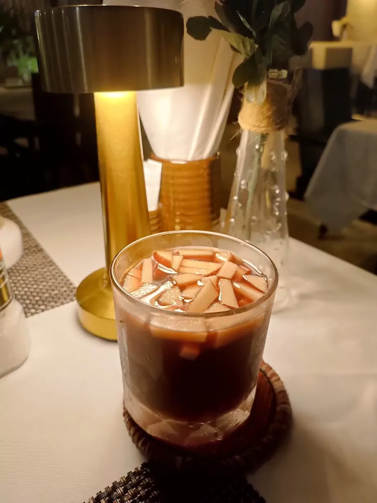 Kamala, Cromwell’s Bar & Bistro route