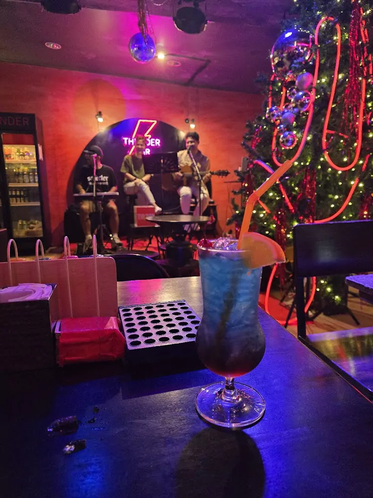 Phuket Town, Thunder bar how to reach