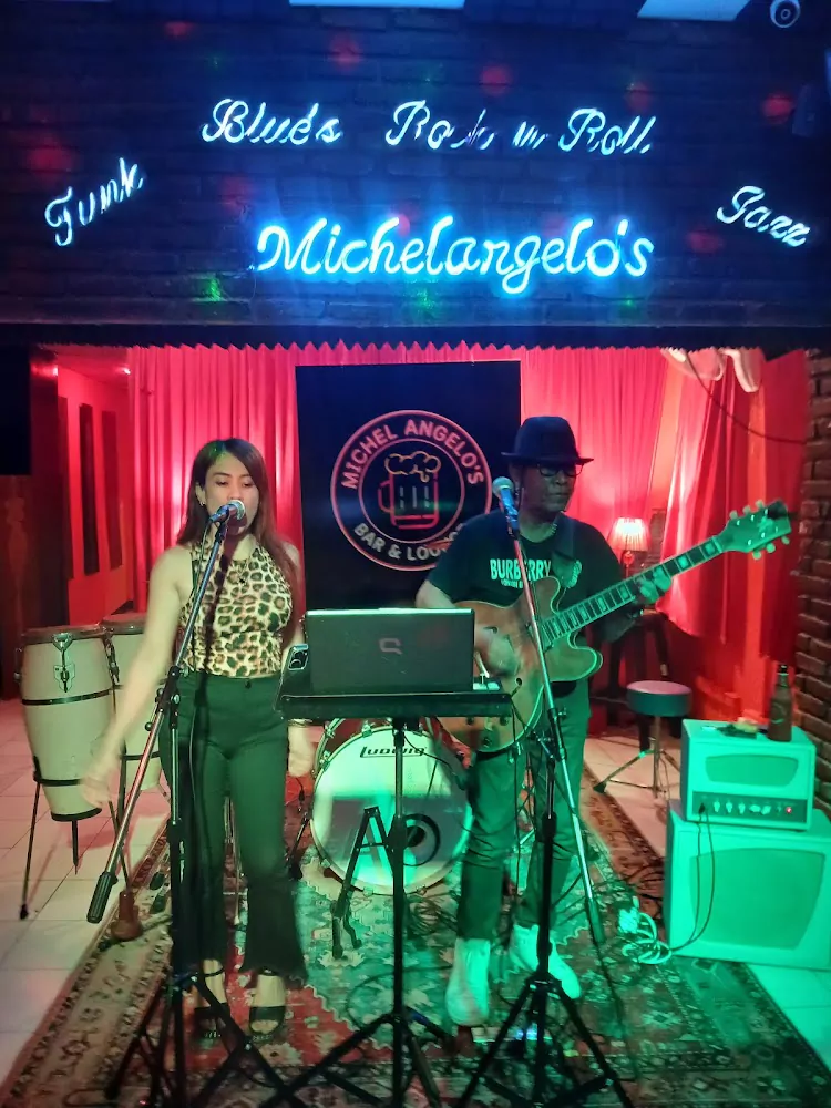 Phuket Town, Michel Angelo’s Bar, Lounge and Diner opening hours