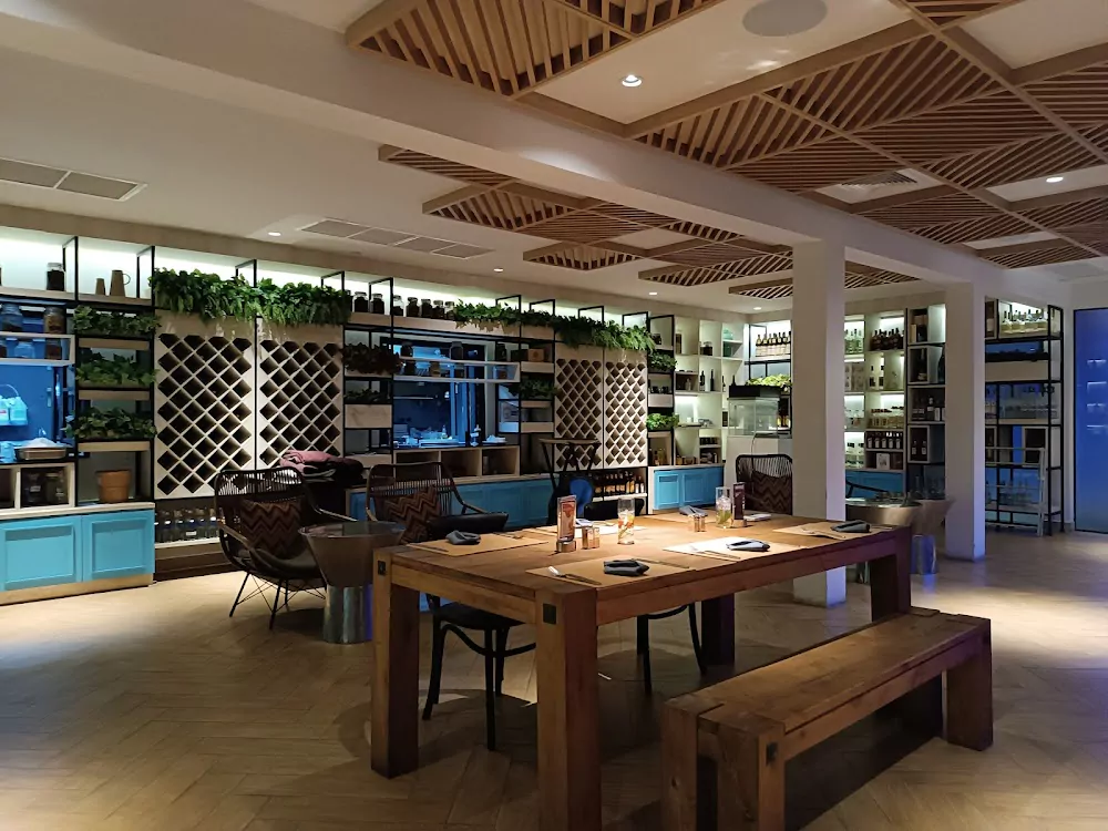 Kamala, Vanilla Sky Bar & Gastro Pub opening hours