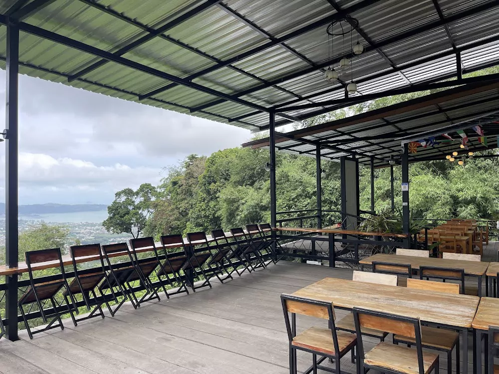 Чалонг, Wungkeree Seaview сходить