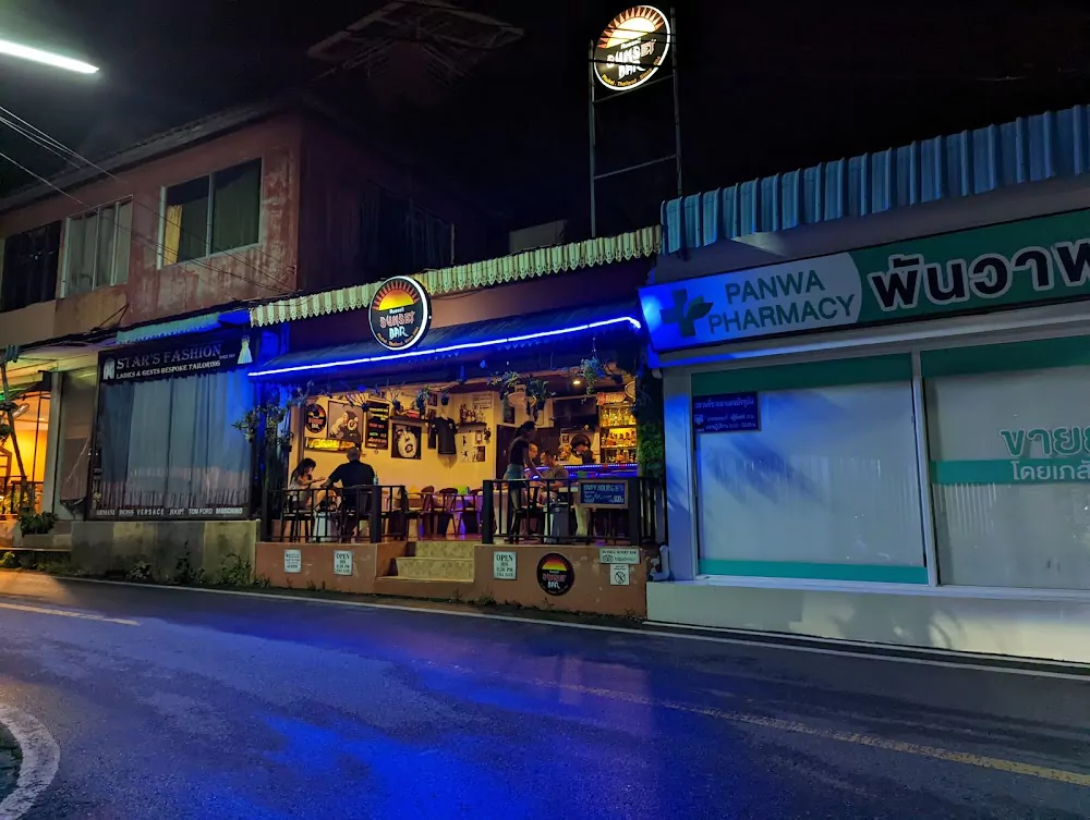 Panwa, Russell Sunset Bar working hours