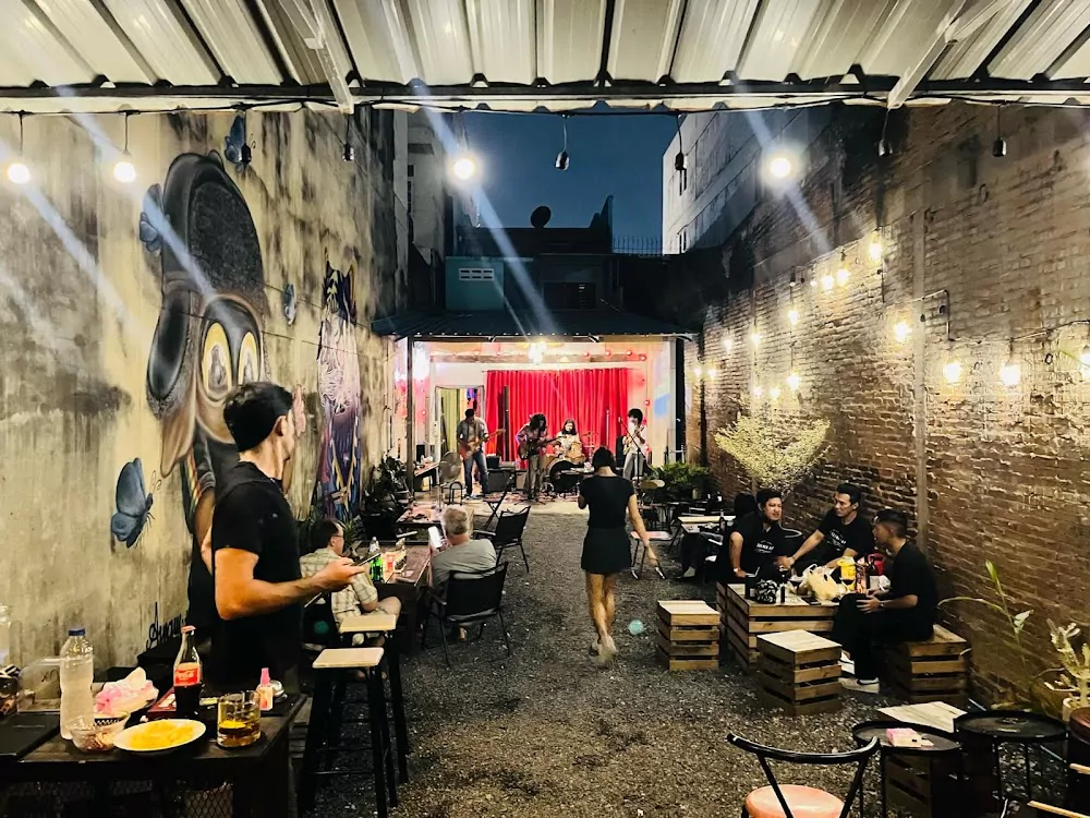 Phuket Town, So What Bar Phuket Town visit