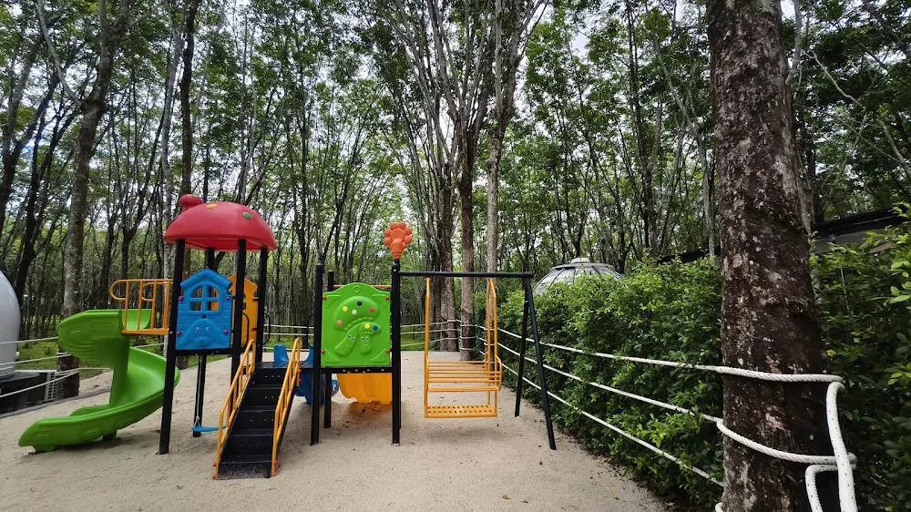 Си Сунтон, Timber Society — Private Pool Glamping точный адрес