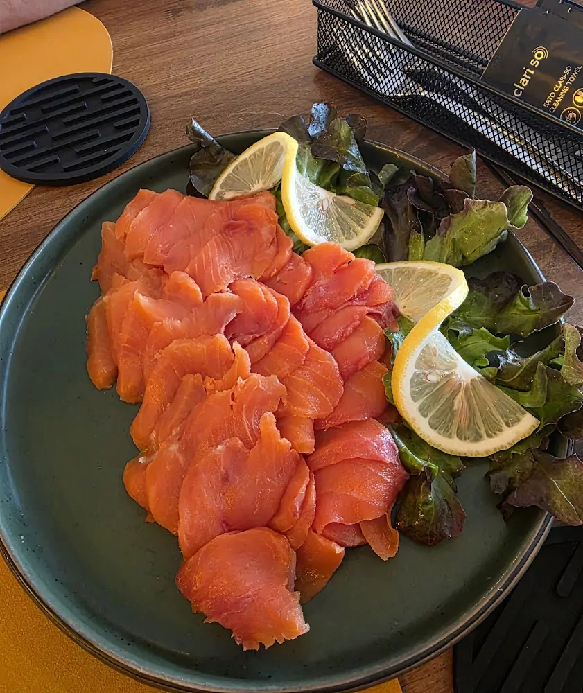 Чалонг, SeaSnack Phuket точный адрес