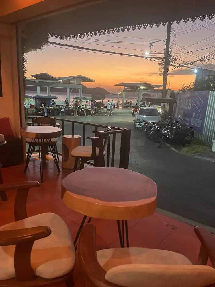 Panwa, Russell Sunset Bar visit