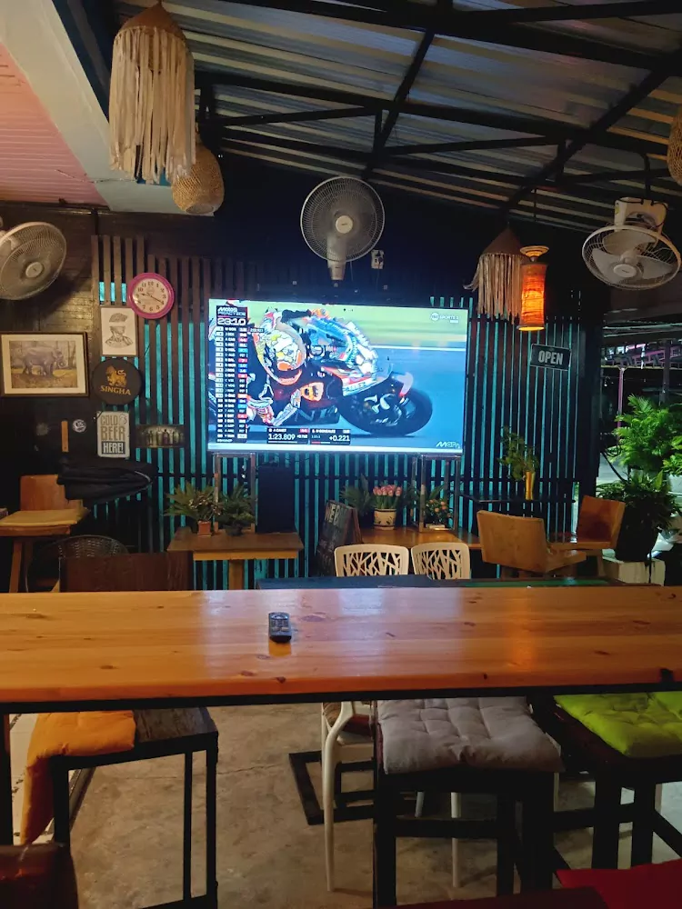 Чалонг, We Bar Chalong время работы