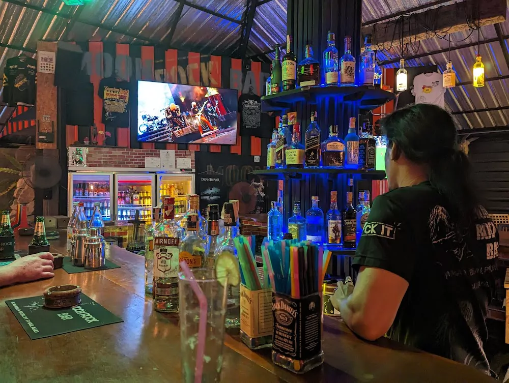 Камала, MoonRockBar часы работы