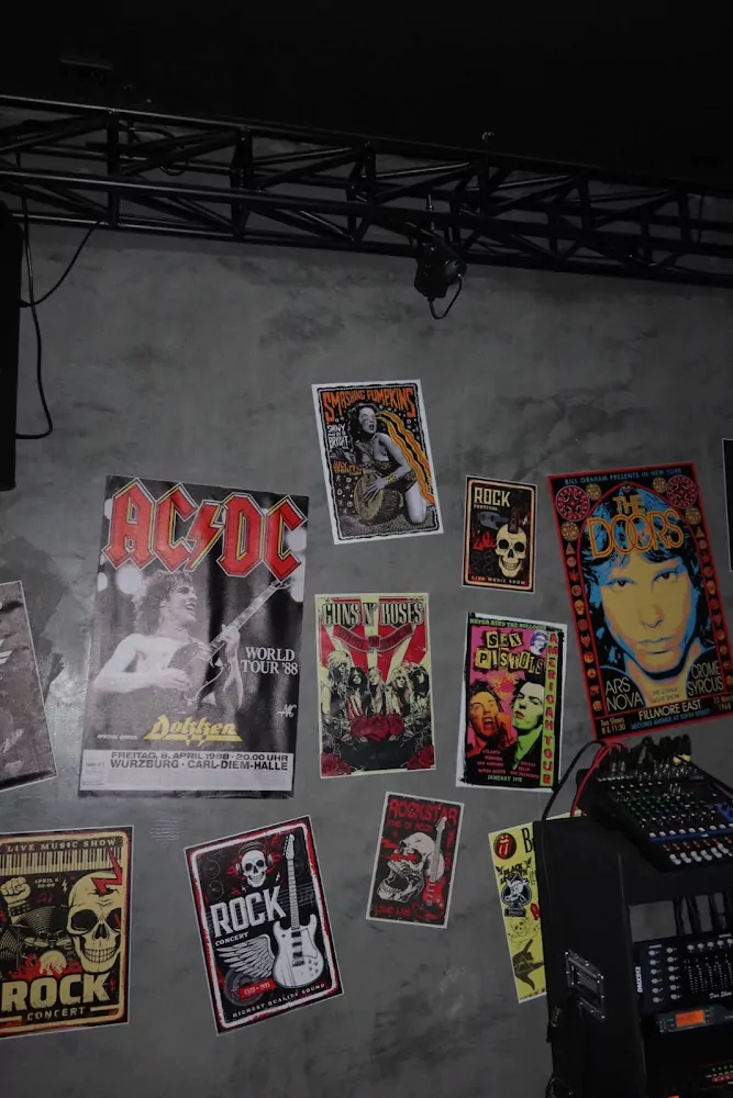 Rawai, ROCK RIDERS CAFE location