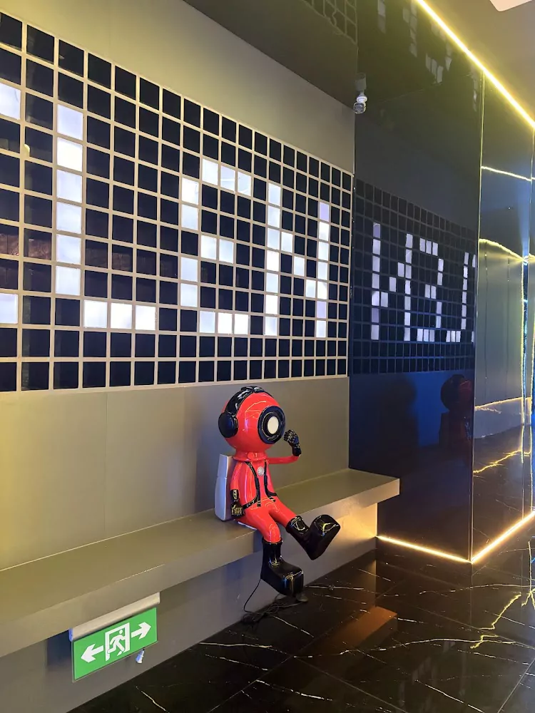 Phuket Town, Helen KTV find