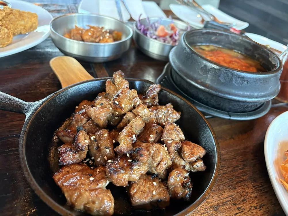 Чалонг, Ceres время работы