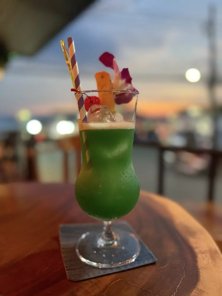 Panwa, Russell Sunset Bar directions