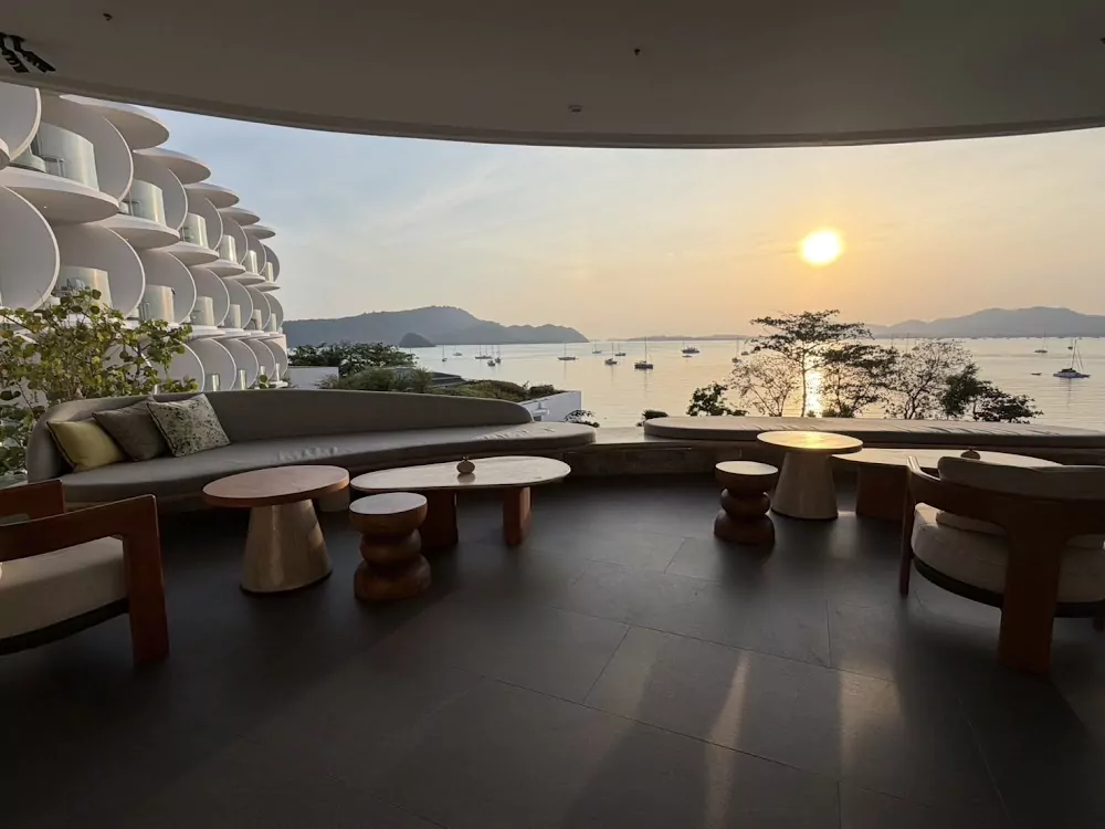 Panwa, The Parlour opening hours