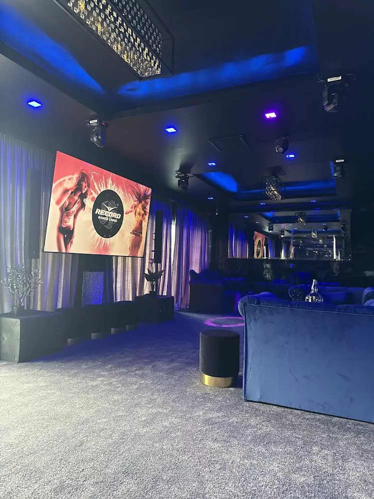 Ob37S2159H5TVjUiGQ_ikASkPGlGmJ5k