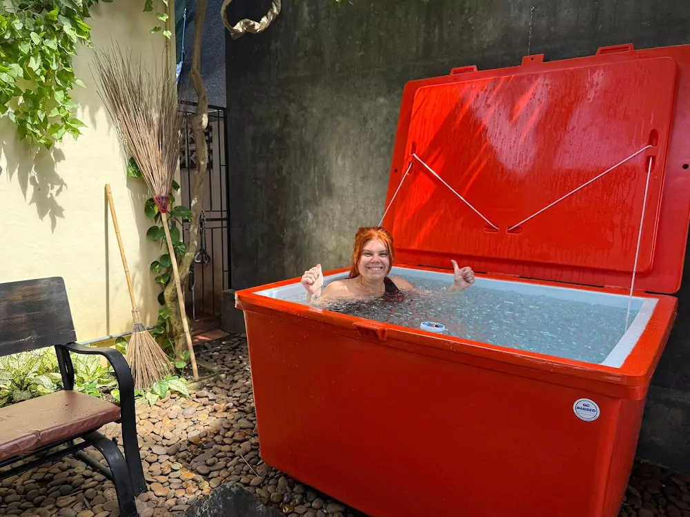 Чалонг, MMA GUY Cafe & Ice Bath как доехать