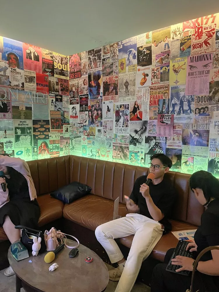 Phuket Town, Tones Karaoke by Tantitium адрес