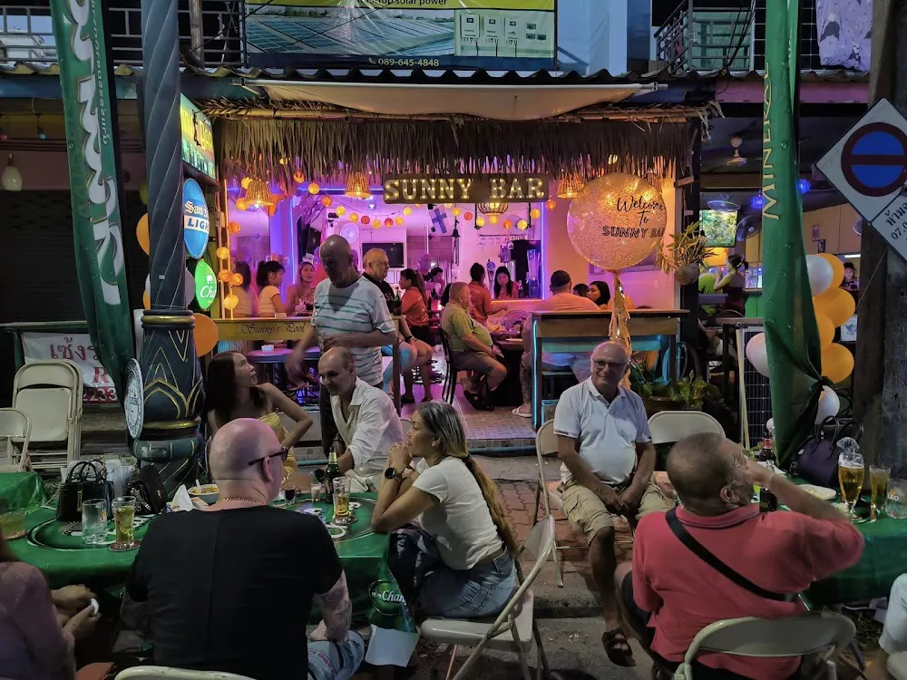 Чалонг, Sunny Bar Chalong найти