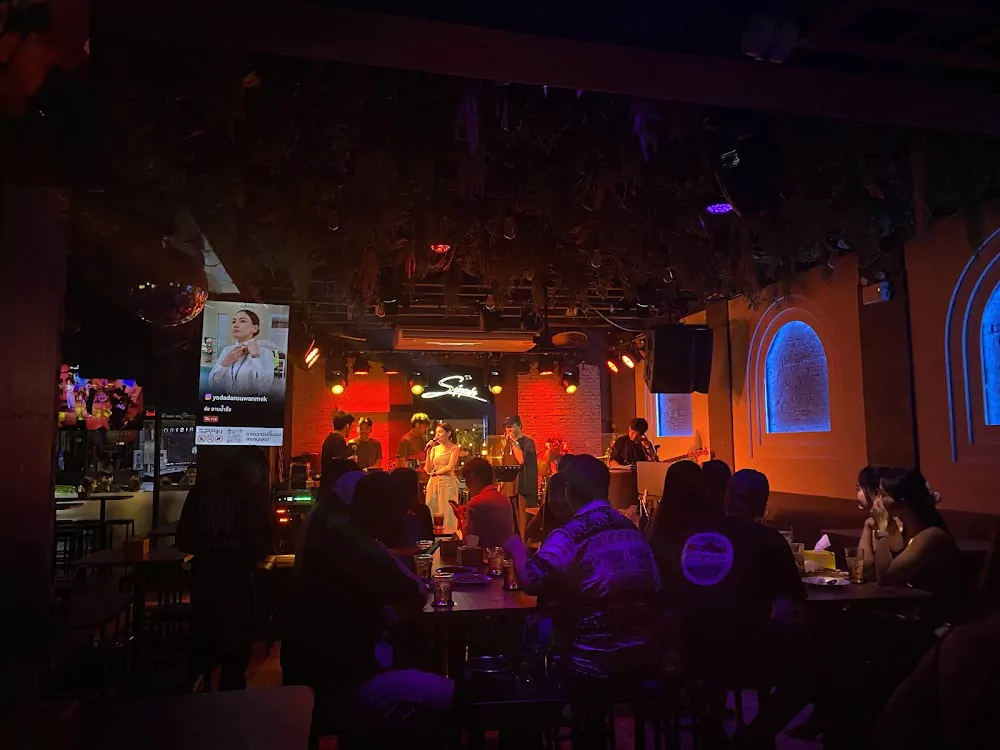 Phuket Town, SIPPIN PHUKET find