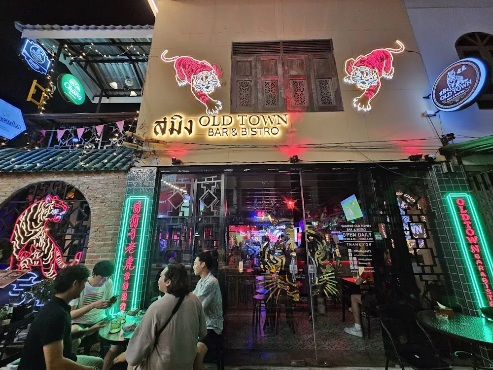 Phuket Town, Saming Phuket Old town how to reach