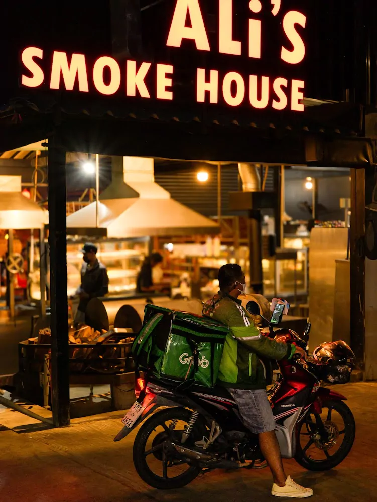 Чалонг, Ali’s Smoke House точный адрес