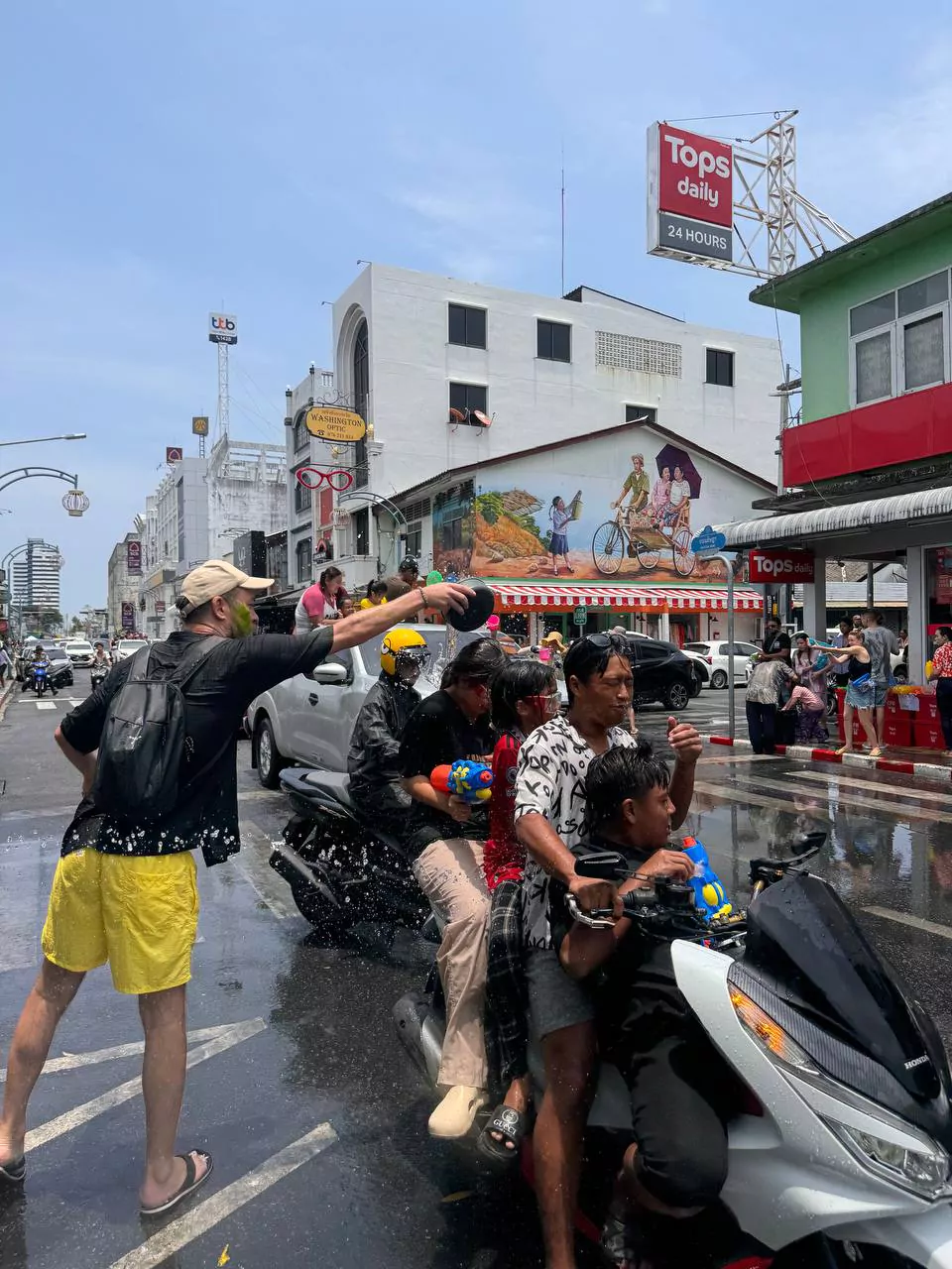 vvSPOXMSZW_AU2LPr8UcbSsBp48GQsKR